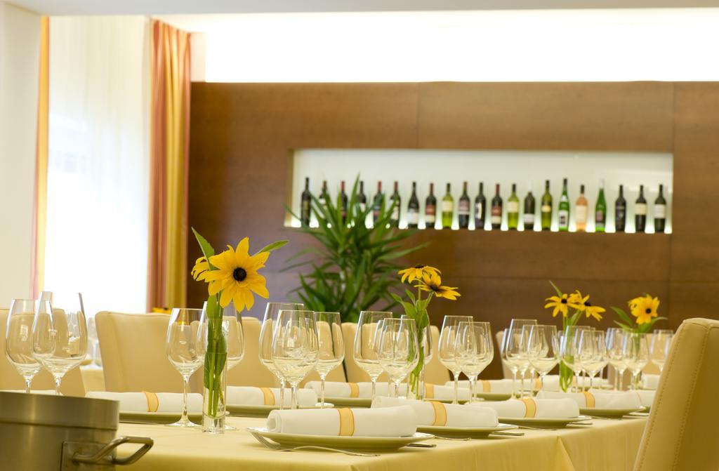 Stadthotel Eggenburg מראה חיצוני תמונה