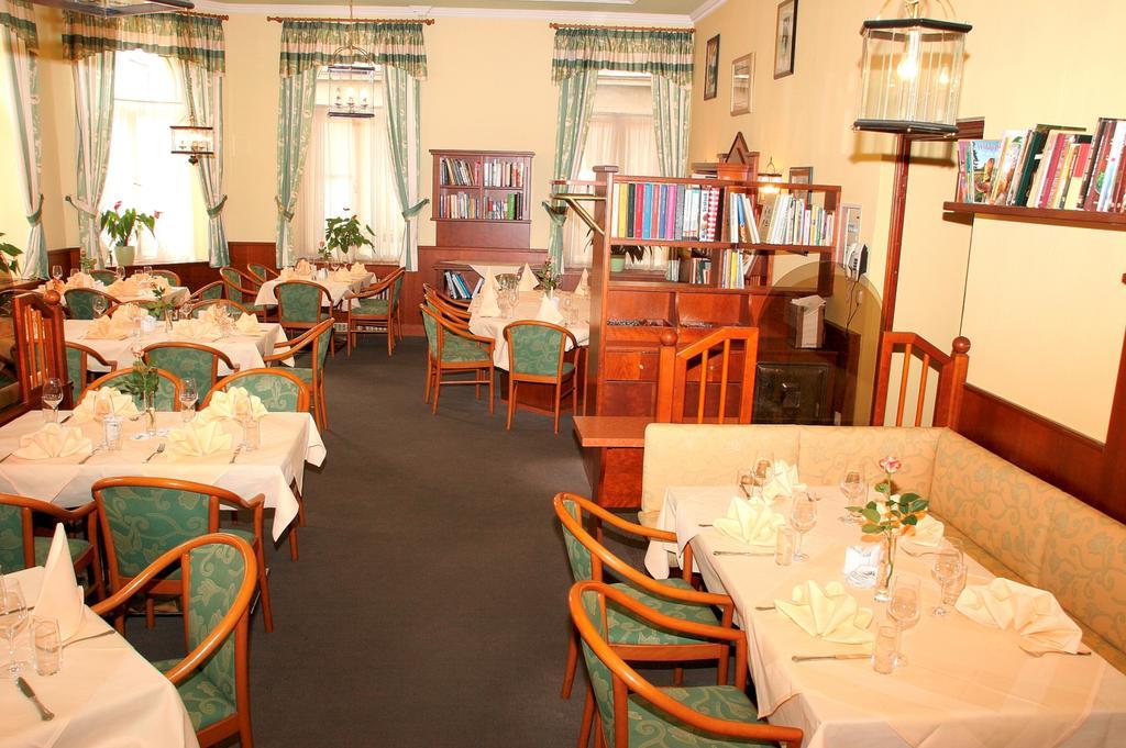Stadthotel Eggenburg מראה חיצוני תמונה