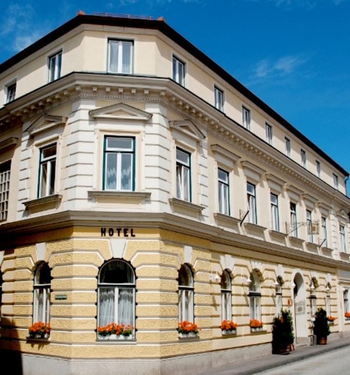 Stadthotel Eggenburg מראה חיצוני תמונה